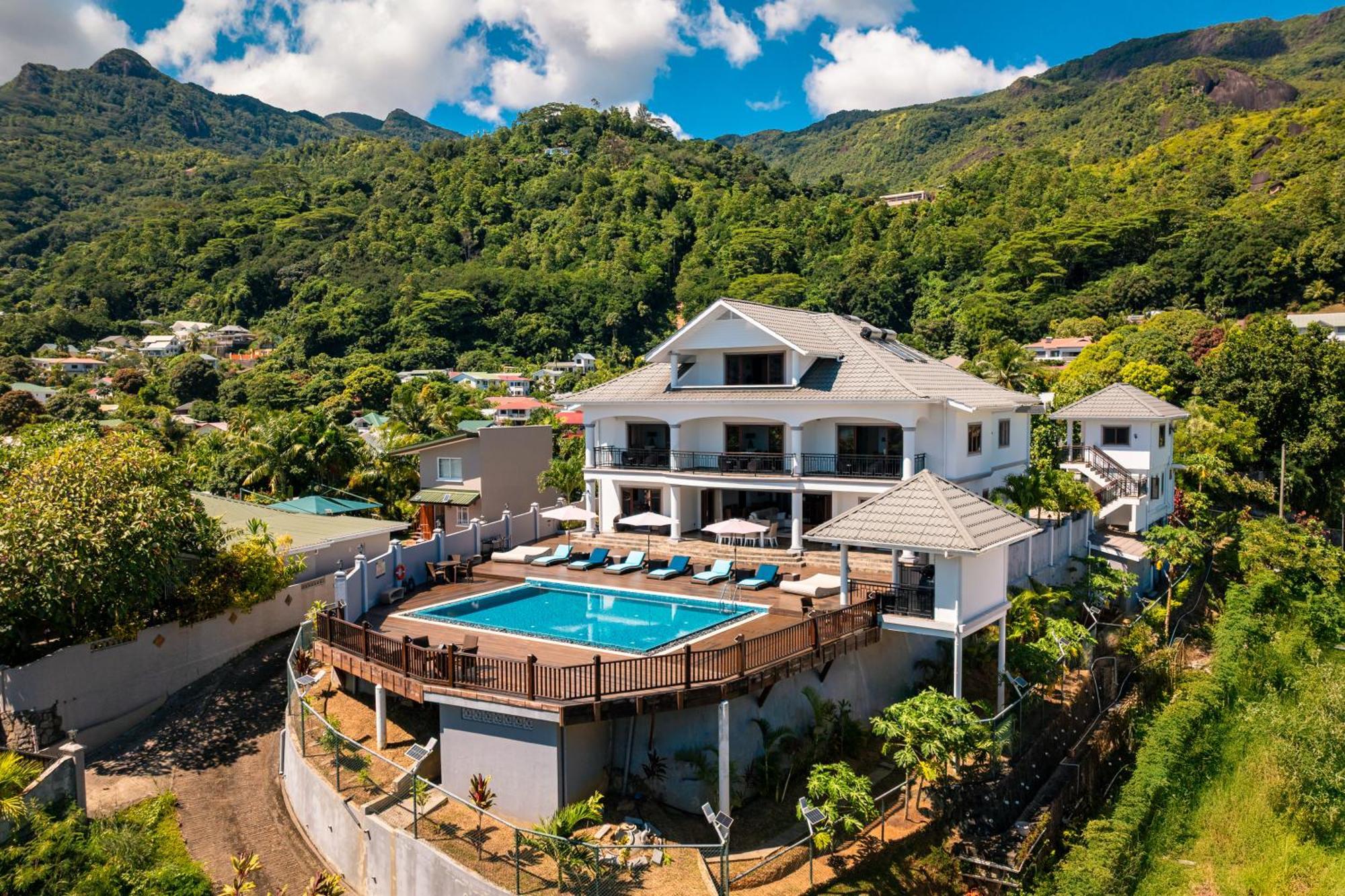 D'Offay Seaview Apartments Beau Vallon  Exterior foto